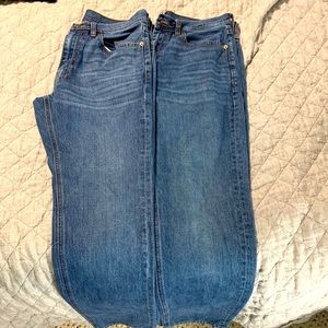 Men’s JCrew Sutton Straight Legged jeans